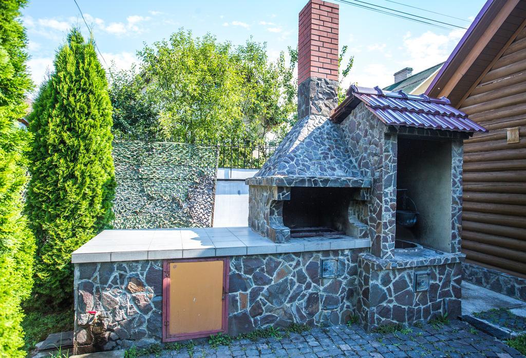 Gostynnyi Dim Zatyshok Dyyda Exterior foto